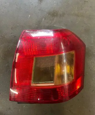 Toyota Corolla E120 E130 Rear/tail lights E02F00 050T