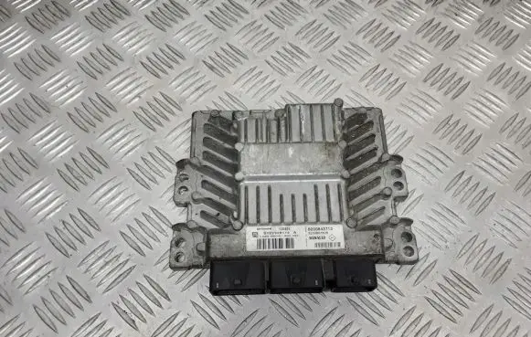 Renault Scenic II - Grand scenic II Engine control unit/module 8200843713