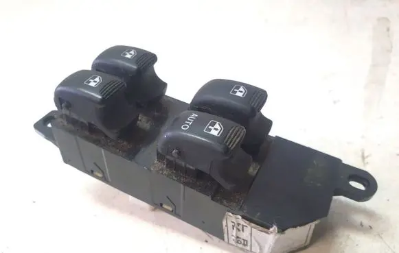 Hyundai Santa Fe Electric window control switch 9357026150
