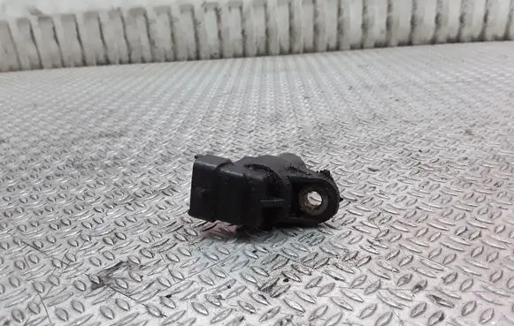Camshaft position sensor
