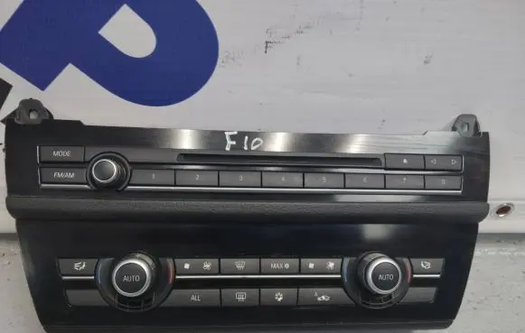 BMW 5 F10 F11 Climate control unit 9249701 0000489747 900252650015