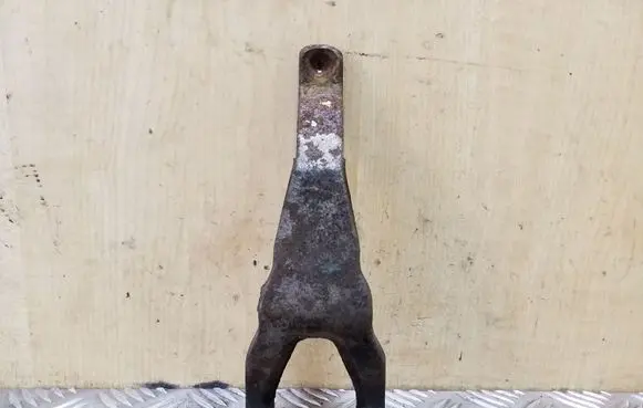 Mazda 6 Clutch release arm fork 
