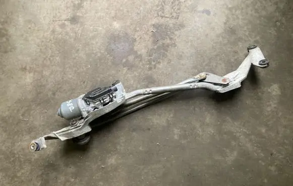 Citroen C-Crosser Front wiper linkage and motor 1593000742