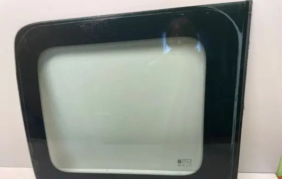 Opel Combo C Rear side window 43R000015