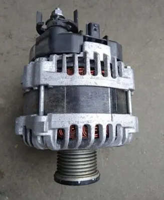 Nissan Micra K14 Generator/alternator 231005FN1A