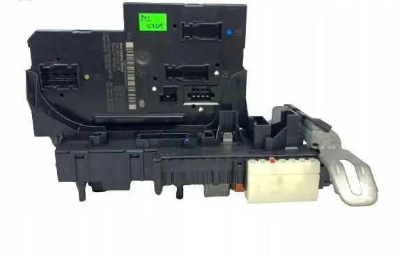 Mercedes-Benz E W212 SAM control unit A2129005101
