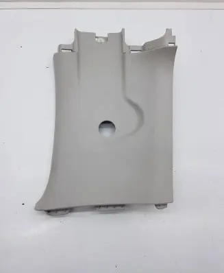 Mitsubishi L200 (C) pillar trim 7212A147ZZ