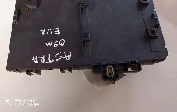 Opel Astra H Fuse module 13222173 5DK00866933
