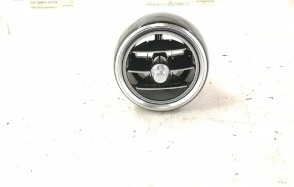 Mercedes-Benz GLC X253 C253 Dash center air vent grill 2058304604 A2058304604