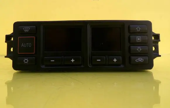 Audi A3 S3 8L Climate control unit 8L0820043B 5HB007608-00