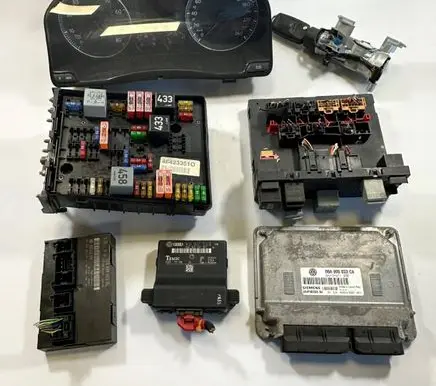 Volkswagen Golf V Start/Stop system kit 06A906033CA 1K0920851G A2C53023102