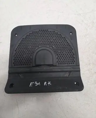BMW 3 F30 F35 F31 Subwoofer grill/trim 9290908