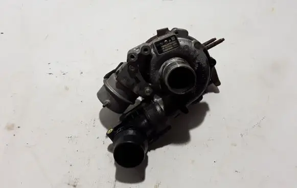Renault Trafic III (X82) Turbo 8201067824