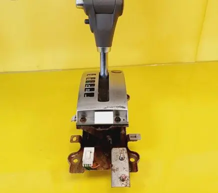 Hyundai Terracan Gear shifter/selector