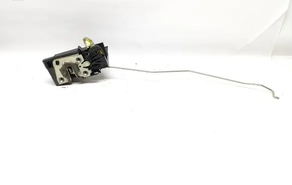 Dacia Sandero Rear door lock