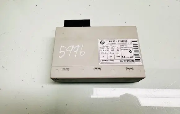 BMW 3 E90 E91 Keyless (KESSY) go control unit/module 9134708 5WK49135B 61359134708