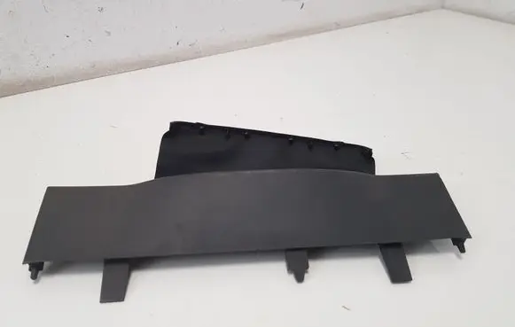 Steering wheel column trim