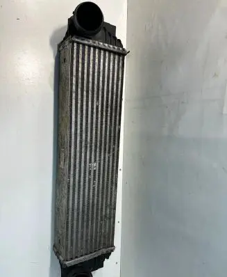 BMW 5 F10 F11 Intercooler radiator 7805629 R7368003