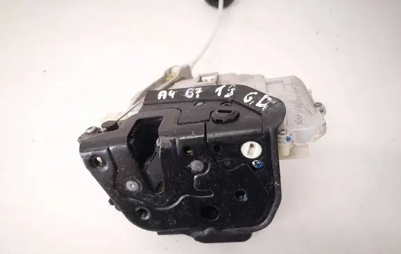 Audi A4 S4 B7 8E 8H Rear door lock 8E0839016AA