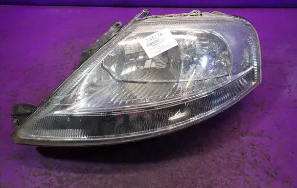 Citroen C3 Headlight/headlamp 