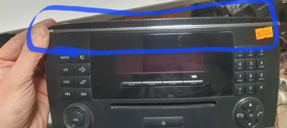 Mercedes-Benz R W251 Radio/GPS head unit trim A2516800592 16876530