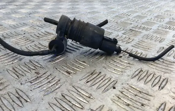 Audi A4 S4 B6 8E 8H Wiper motor 1J0973722