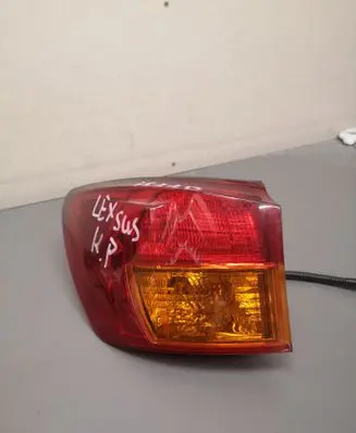 Lexus IS 220D-250-350 Rear/tail lights