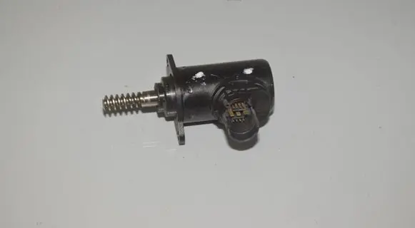 BMW M5 F90 Valve oil control 7631574 11377631574