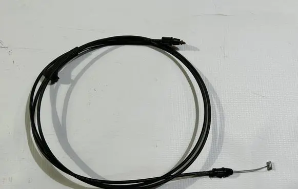 Jeep Grand Cherokee Engine bonnet/hood lock release cable 68032581ad