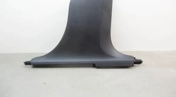 Volvo XC90 (B) pillar trim (top) 31363586
