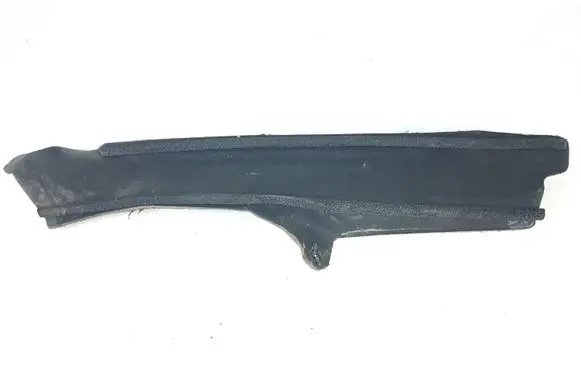 Subaru Legacy Fender foam support/seal 
