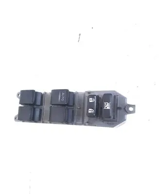 Toyota RAV 4 (XA40) Electric window control switch