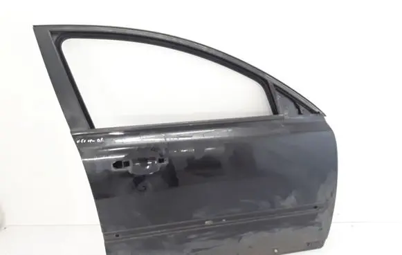 Door (2 Door Coupe)