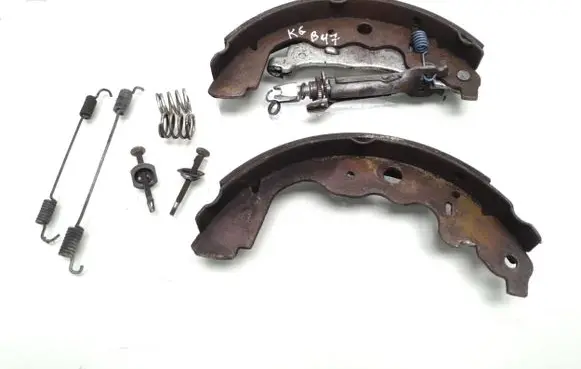 Renault Captur Handbrake/parking brake pads 035f6p 033b6p