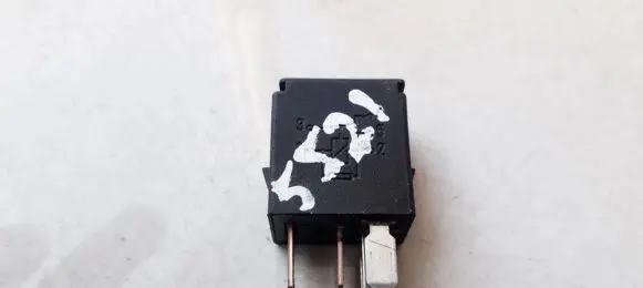 Nissan Almera N16 Other relay 4RD00781404 4RD007814-04