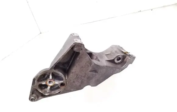 Generator/alternator bracket