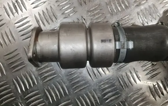 Volvo S60 Air intake hose/pipe AV616C750 A12422999