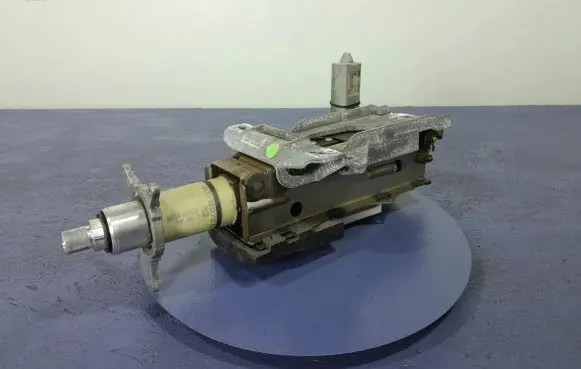 BMW 7 E65 E66 Steering wheel axle 9185002