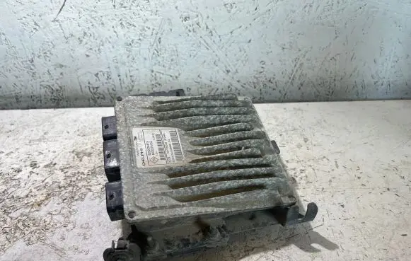 Renault Megane II Engine control unit/module 8200374152 8200334419 R0410B024B