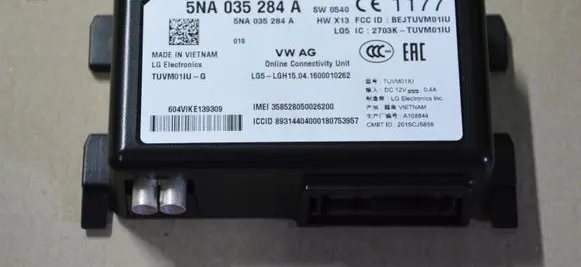 Volkswagen Golf VII Gateway control module 5NA035284A