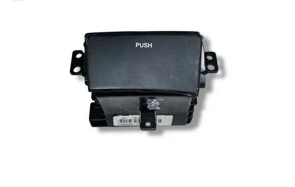 Hyundai Tucson JM Car ashtray 845502E900 U025873800 JM85652A