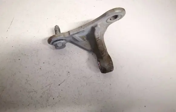 Mercedes-Benz A W169 Rear door lower hinge