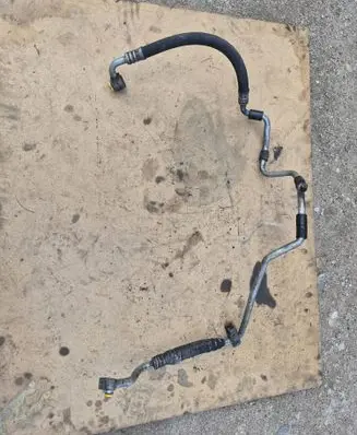 Volkswagen Touran I Air conditioning (A/C) pipe/hose