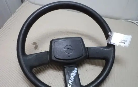 Opel Frontera A Steering wheel