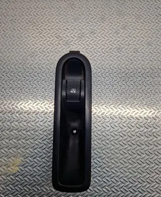 Renault Megane II Electric window control switch 156013870