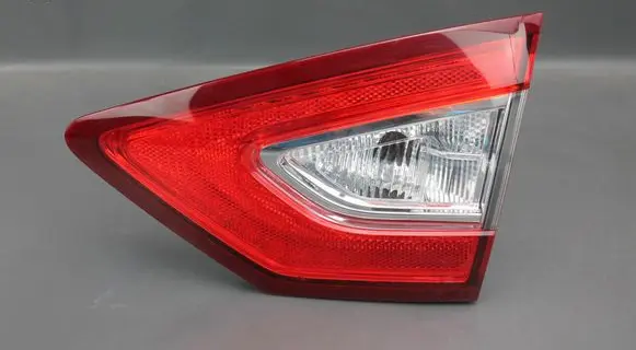 Ford Fusion II Tailgate rear/tail lights DS7313A602AD
