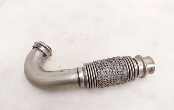 Audi A7 S7 4K8 EGR valve line/pipe/hose 05L131521F