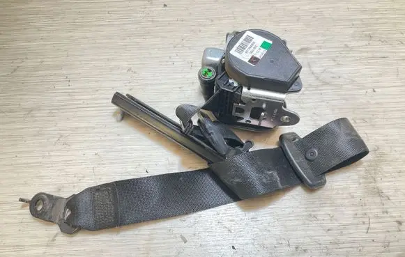 Mercedes-Benz Sprinter W906 Front seatbelt