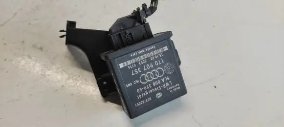 Volkswagen Touran I Light module LCM 1T0907357 5LA00837960