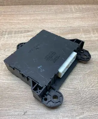 Toyota Prius (XW20) Other control units/modules 8865047050 1773007313